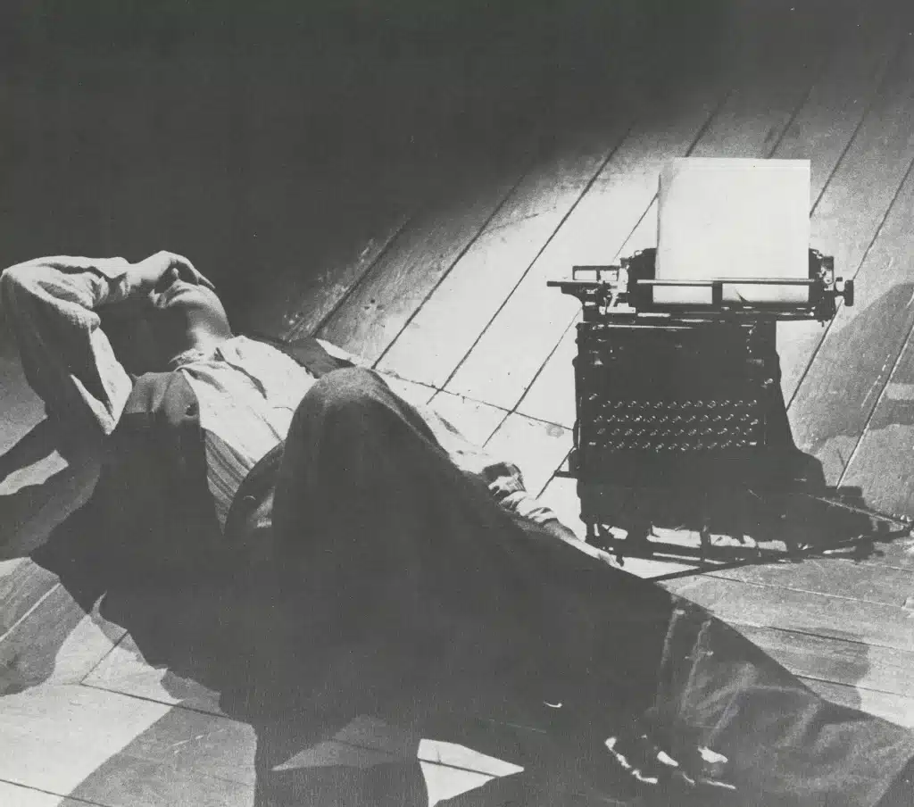 Martin Eden d'après Jack London Mise en scène: Gildas Bourdet. Scénographe et costumes: Françoise Chevalier. Dramaturgie: Alain Milianti, sur un travail préparatoire de Pierre Ascaride, Gildas Bourdet, Françoise Chevalier, André Guittier et Alain Milianti.