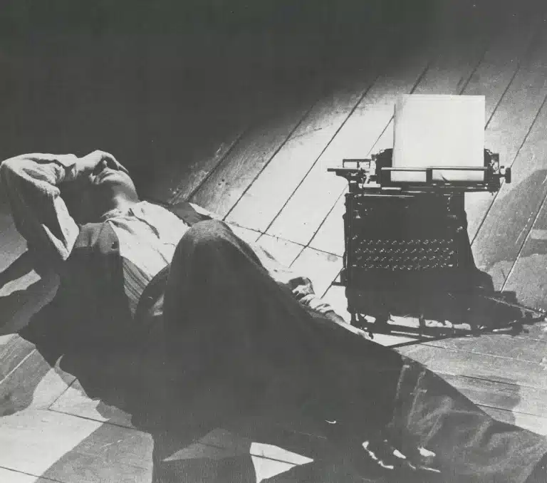 Martin Eden d'après Jack London Mise en scène: Gildas Bourdet. Scénographe et costumes: Françoise Chevalier. Dramaturgie: Alain Milianti, sur un travail préparatoire de Pierre Ascaride, Gildas Bourdet, Françoise Chevalier, André Guittier et Alain Milianti.