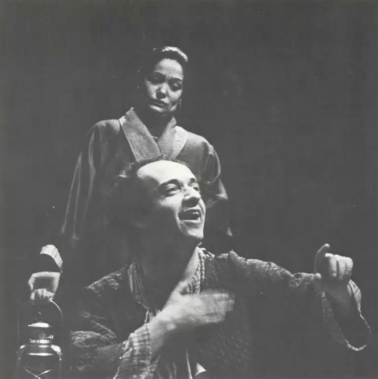 Ah Q Teatro da Cornucopia