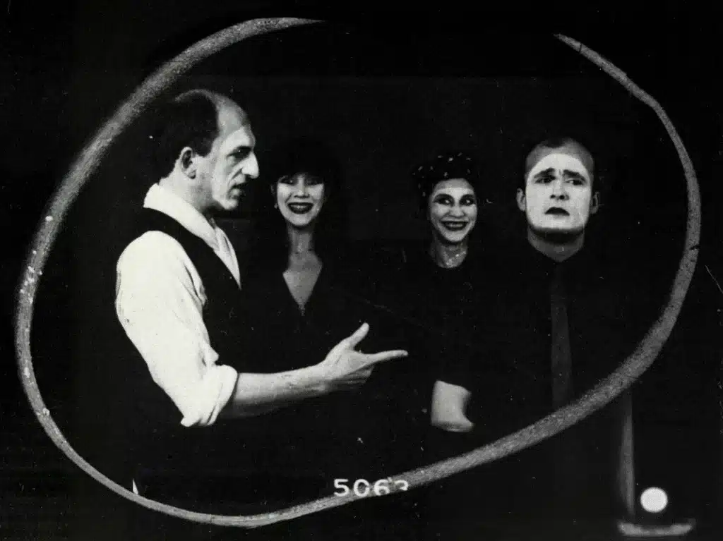 Greek
Mise en scène: Steven Berkoff