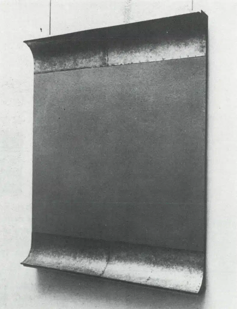 Donald Judd, Light cadmium red oil and sand, black and white oil and galvanized iron on wood, 1961,huile, sable, tôle galvanisée sur bois, 132 x 109 x 12,7 cm.