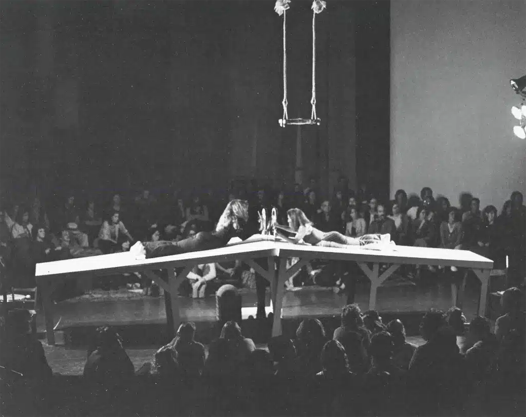 Double Lunar Dogs
Photo : Ben Blackwell