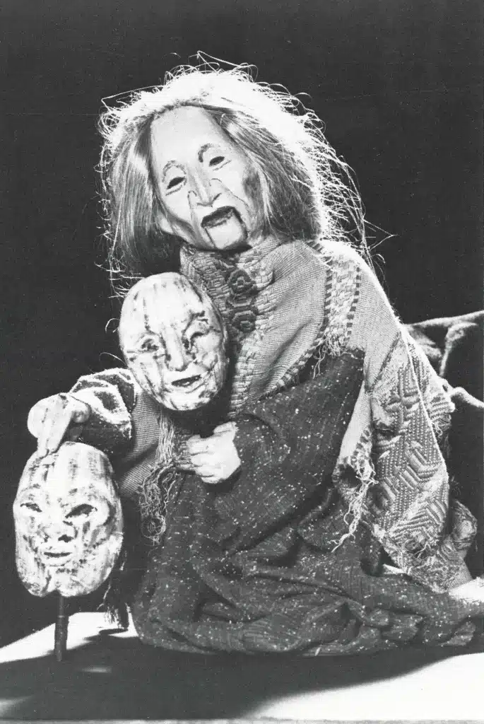 Autumn Portraits
Photo: Tseng Kwong Chi