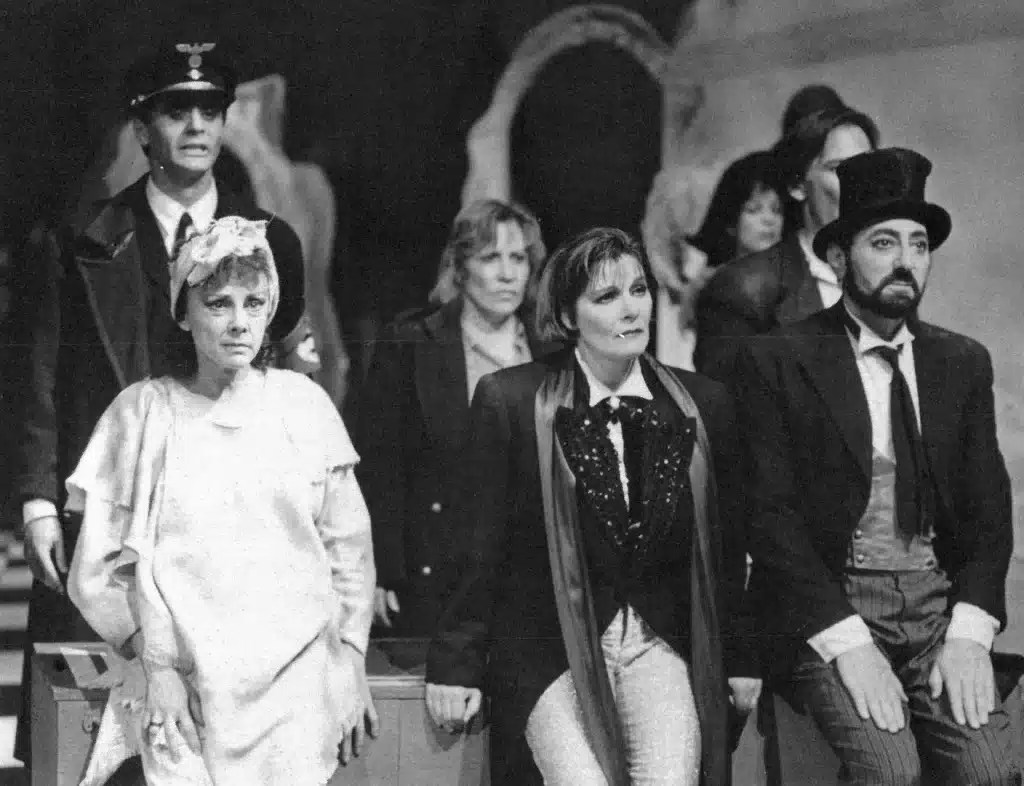 OPERETA. Théâtre Expérimental de Cascais. Mise en scène de Carlos Avilez. Photo Clara Azevedo.