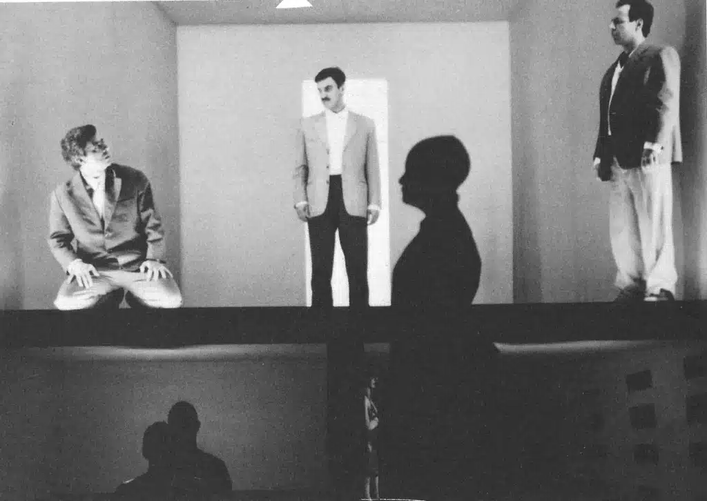 LA MISSION, de Heiner Müller. Teatro da Cornucópia. Scénographie de Cristina Reis. Photo Papel, produçées fotográficas.