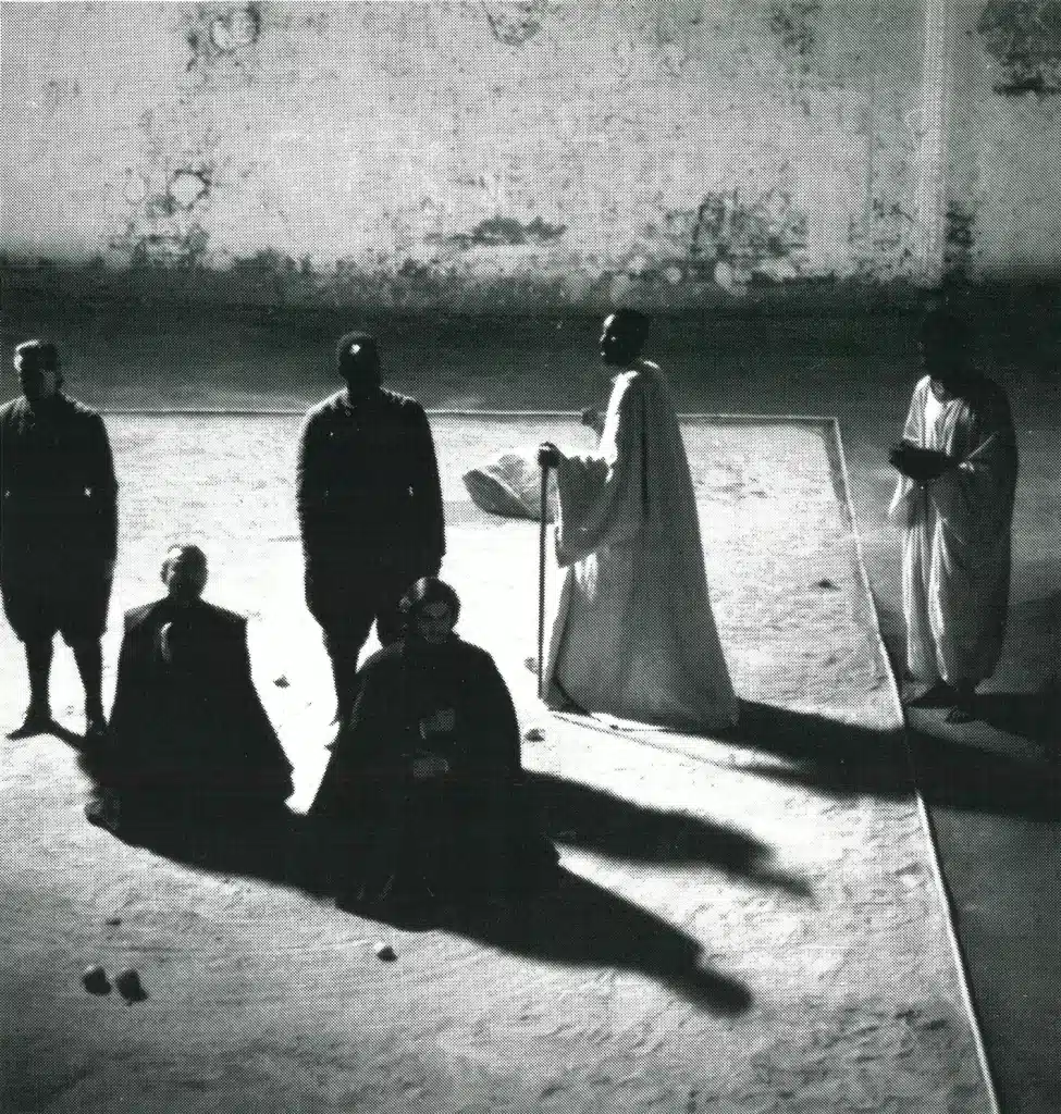 LA TEMPÊTE, spectacle de Peter Brook. Photo Gilles Abegg.
