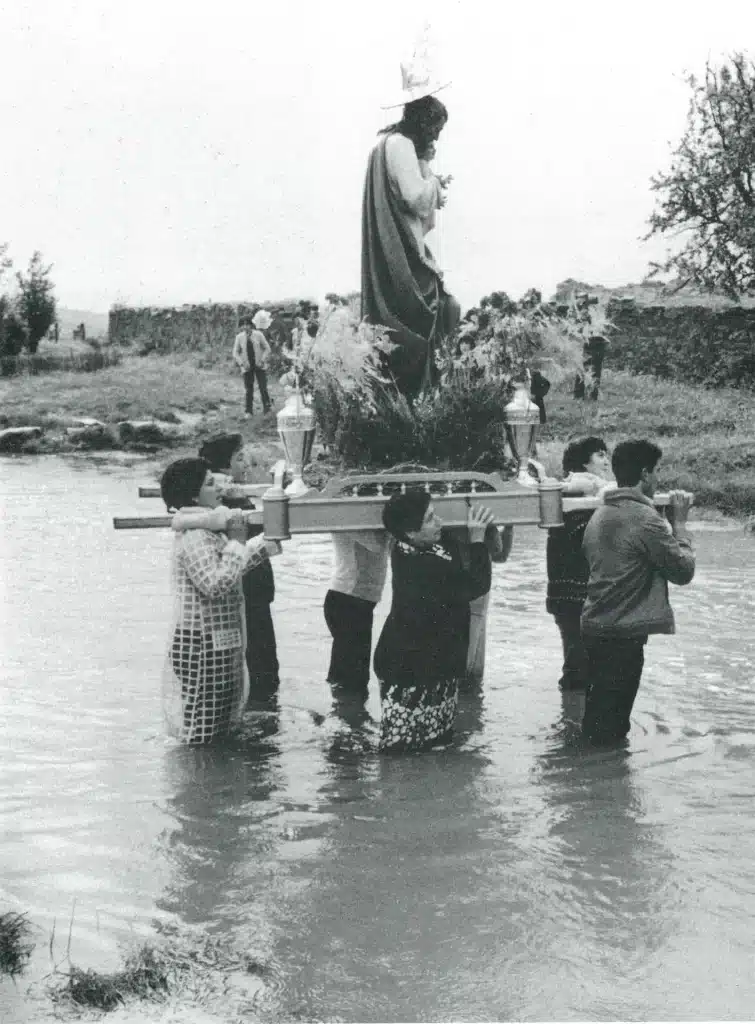 ESPANA OCULTA, «Petición de Lluvia para los campos», Tiertafuera, 1984. Photo Cristina Garcia Rodero / Agence Vu. 