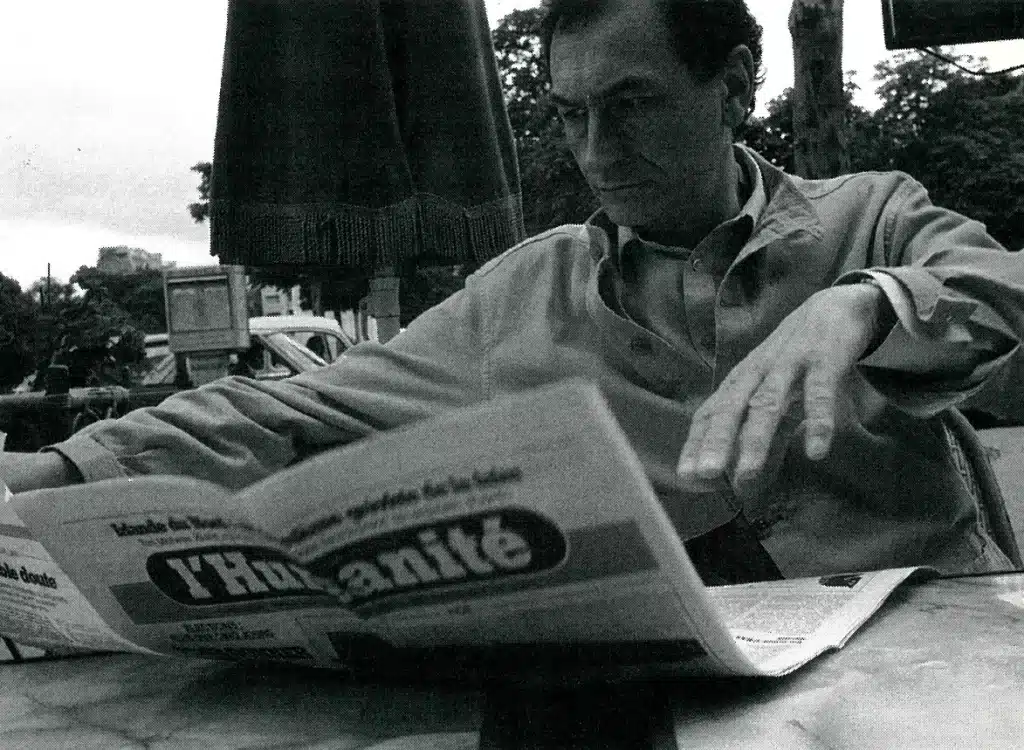 Antoine Vitez en Avignon, années 1980. Photo Michel Maïofiss.
