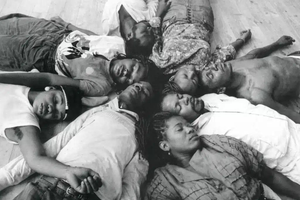 L’ARC-EN-TERRE de Sony Labou T'ansi par le Rocado Zulu Théâtre. Mise en scène de l’auteur et de Pierre Vial. Photo J. Goussebaire.