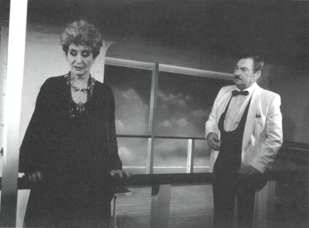 Marie-Ange Dutheil et Jacques Lippe, dans LES AILES DE LA NUIT, de Pietro Pizutti, mise en scène de Bernard De Coster, 1985. Photo Henri Pribik.