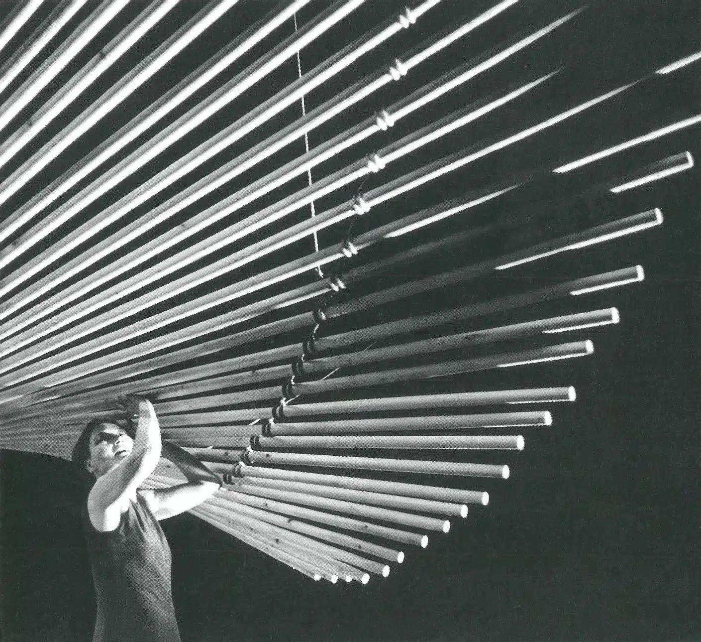 Véronique Mermoud dans DIOTIME ET LES LIONS d'Henry Bauchau, mise en scène de Gisèle Sallin. Photo Mario Del Curto.