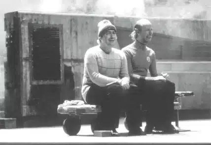 Philippe Duquesne et Jean-Marc Bihour dans LES FRÈRES ZÉNITH de Jérôme Deschamps et Macha Makeieff. Photo Boutin.