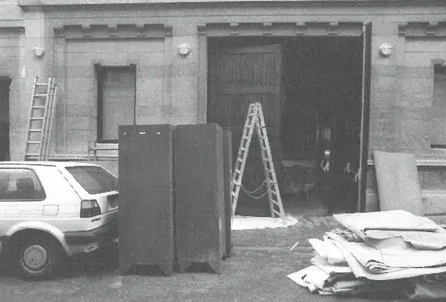 Les Halles de Schaerbeek, travaux avant le début de la nouvelle saison, 3 septembre 1998.
Photos Christian Carez.