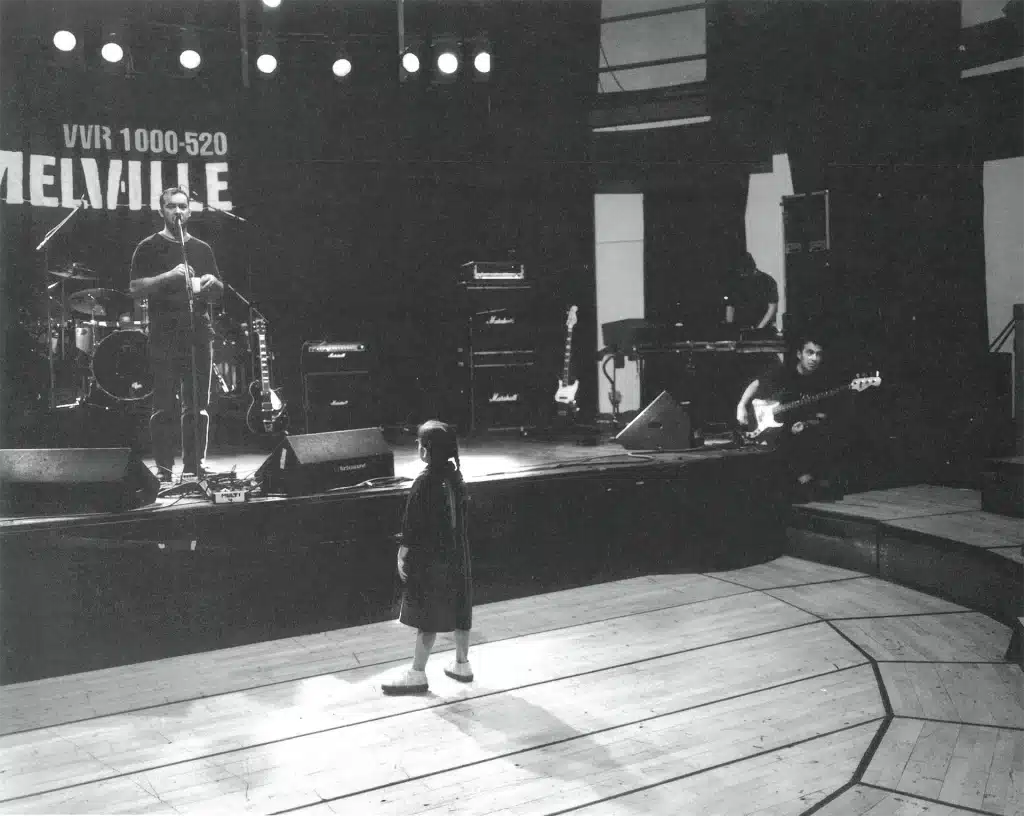Le Botanique, salle de la Rotonde, le groupe Melville répète un concert de rock, août 1998. Photos Vincent Lebrun.