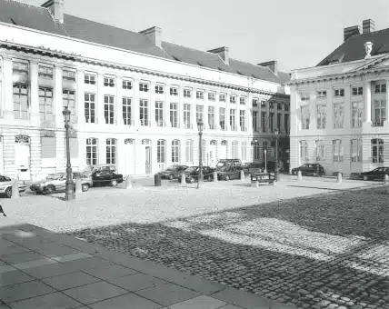 Le Théâtre de la place des Martyrs, septembre 1998. Photos Vincent Lebrun.