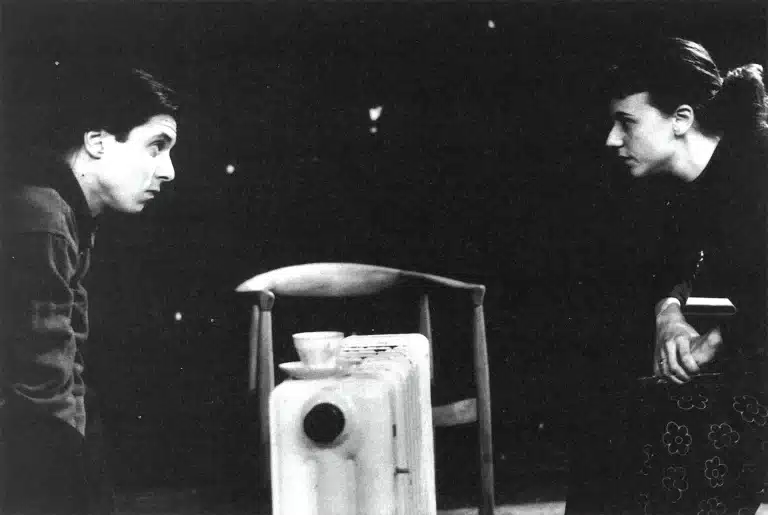 RALENTISSEMENTS (Usprovania), mise en scène Bobo Jelcic. Photo Nino Solic.