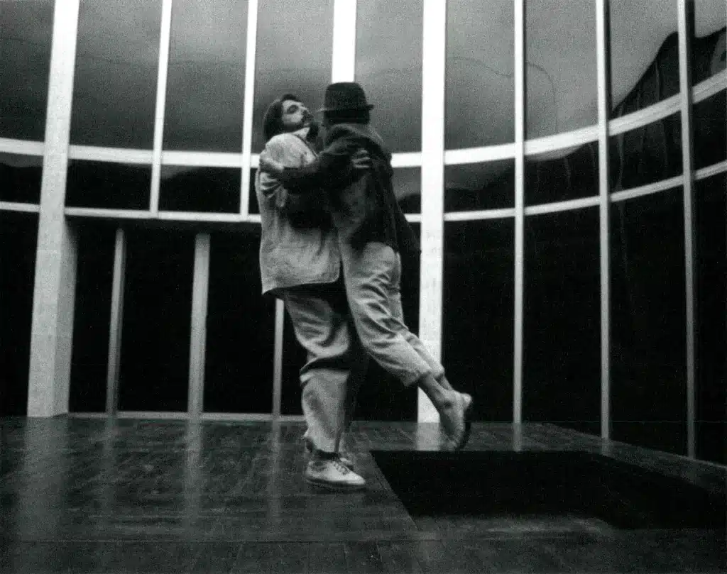 Patrick Descamps et Carmela Locantore dans UN FAUST, mise en scène Marc Liebens. Photo Danièle Pierre.