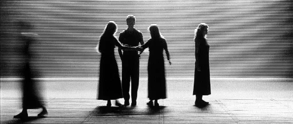 LA MORT DE TINTAGILES de Maurice Maeterlinck, mise en scène de Claude Régy, Théâtre Gérard Philipe, Saint-Denis, 1997. Photo Pascal Maine.