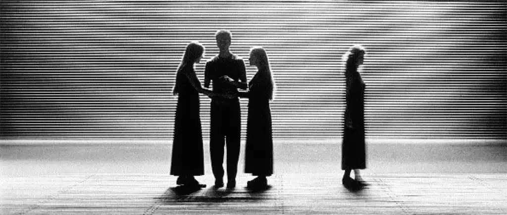 LA MORT DE TINTAGILES de Maurice Maeterlinck, mise en scène de Claude Régy, Théâtre Gérard Philipe, Saint-Denis, 1997. Photo Pascal Maine.