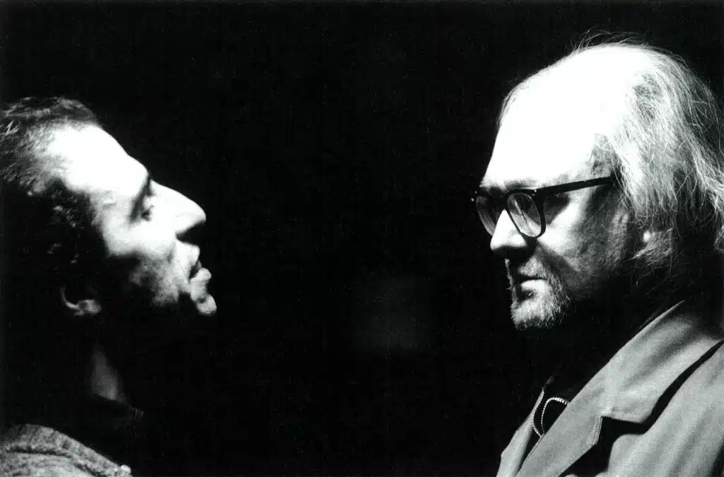 Alexandre von Sivers, dans le rôle de Ferdinand, et Pietro Pizzutti dans celui de Momo; TORÉADORS, mise en scène de Philippe Sireuil. Photo Danièle Pierre. 