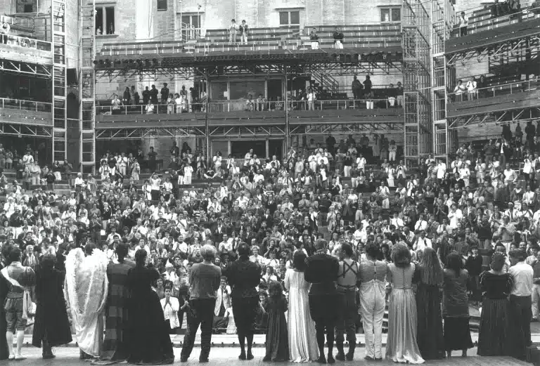 Saluts du SOULIER DE SATIN, mise en scène Antoine Vitez, photo Marc Enguerand.