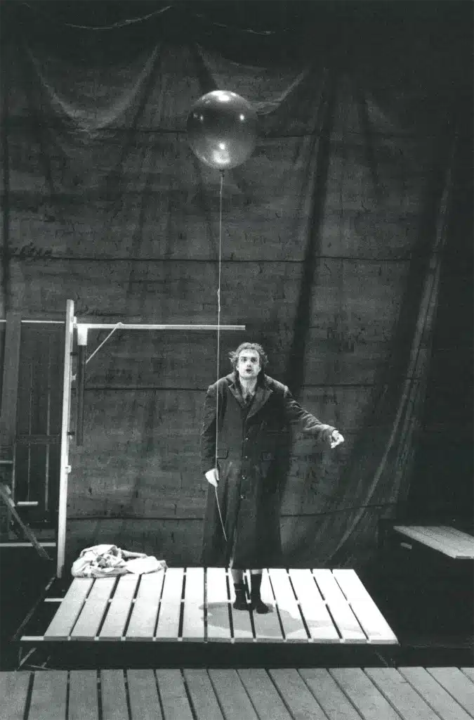 LA VIE DE GALILÉE de Bertolt Brecht, mise en scène Jean-François Sivadier, photo Alain Dugas / festival d'Avignon.