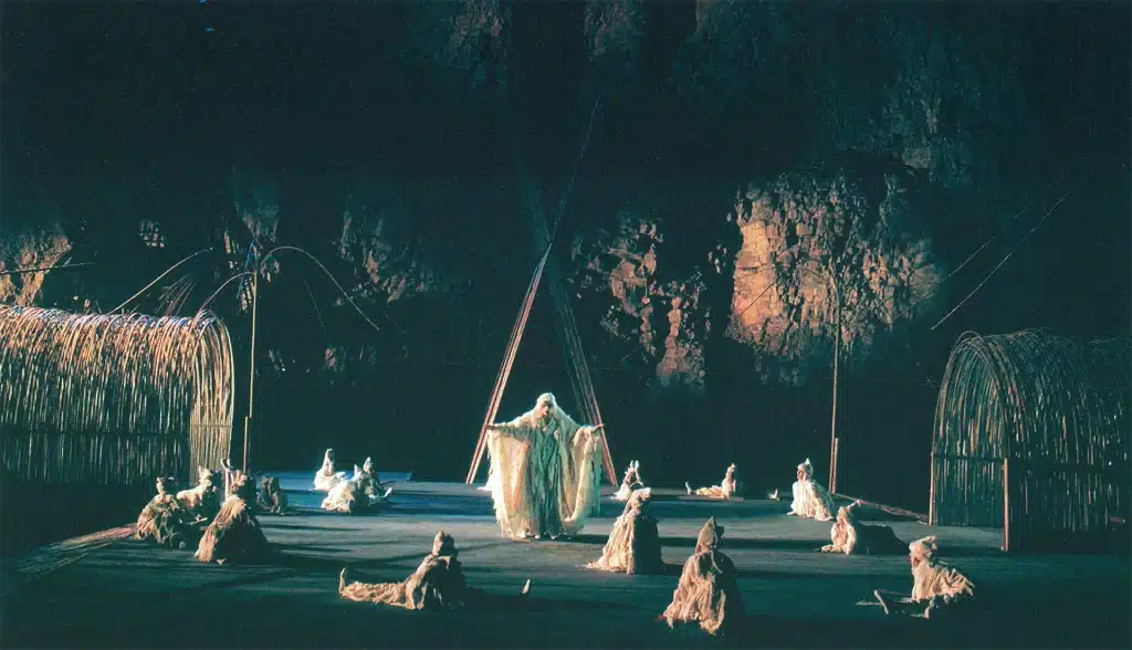 SUSANÔ, nô contemporain, livret de Takayuki Kawabata, mise en scène Hiroshi Teshigahara, photo Marc Enguerand.