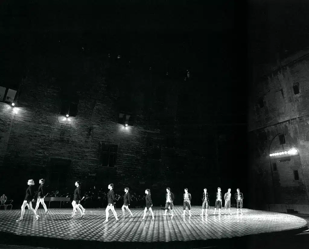 CONCERTARIAS, chorégraphie Anne Teresa de Keersmaeker, 1992, photo Brigitte Enguerand