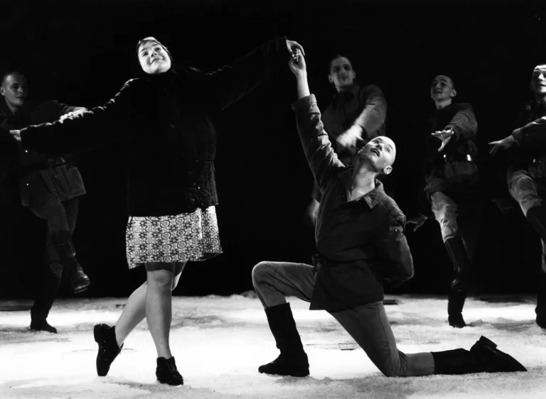 GAUDEAMUS, mise en scène de Lev Dodine.