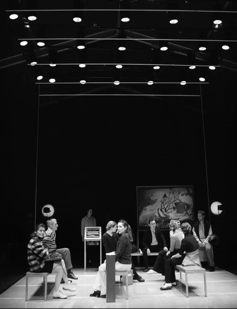 TOKYO NOTES d’Oriza Hirata, mise en scène de Frédéric Fisbach. Photo Marc Enguerand.