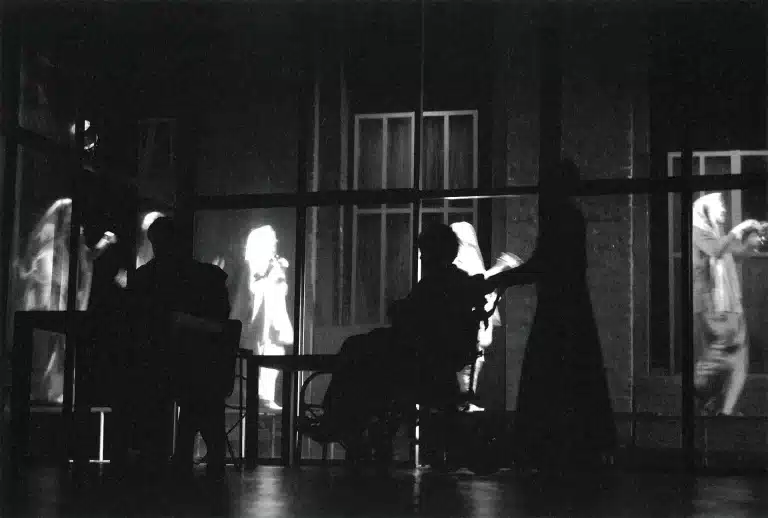 LE PROCÈS, de Franz Kafka, mise en scène de Marek Fiedor au Théâtre d’Opole. Photo de Andrzej Grabowski.