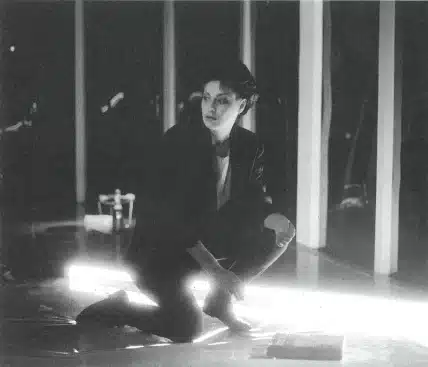 Sylvie Milhaud dans NOTRE SADE de Michèle Fabien, mise en scène Marc Liebens. Photo: Danièle Pierre.