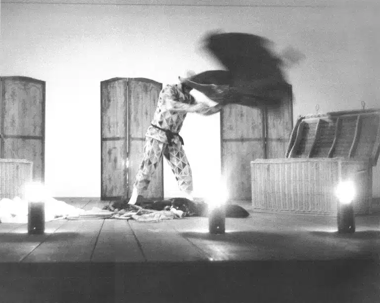 Ferruccio Soleri dans ARLEQUIN SERVITEUR DE DEUX MAÎTRES de Goldoni, mise en scène Giorgio Strehler. Photo: Luigi Cimanaghi.