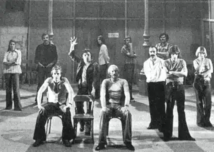 Sur la photo: Michèle Fabien, Gil Lagay, Philippe Sireuil, Guy Pion, Janine Patrick, Philippe van Kessel, André Lenaerts, Nicolas Donato, Hubert Mestrez, Jean-Luc Debattice et Janine Godinas.