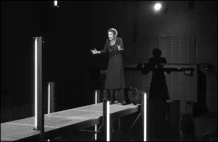 Claude Degliame dans EMMÈNE-MOJ AU BOUT DU MONDE d'après Blaise Cendrars, mise en scène de Jean-Michel Rabeux au Théâtre de la Baseille, Paris, janvier 2006. Photo Tristan Jeanne-Va/es, Agence Enguerand.