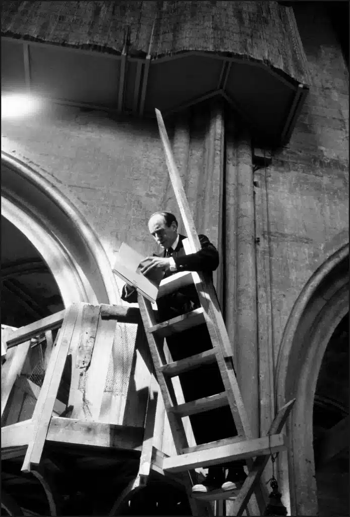 David Warrilow dans L'HYPOTHÈSE de Robert Pinget, mise en scène Joël Jouanneau. Photo Brigitte Enguerand.