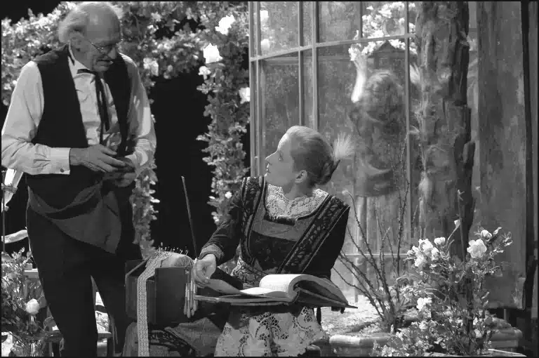 Jean-Marc Stehlé et Agnès Dewitte, répétition de DONA ROSITA, LA CÉLIBATAIRE OU LE LANGAGE DES FLEURS de Garcia Lorca. Photo Jacquie Bablet.