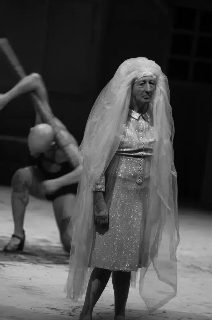 Bobo dans URLO, Théâtre du Rond-Point, Paris. Photo Philippe Delacroix.