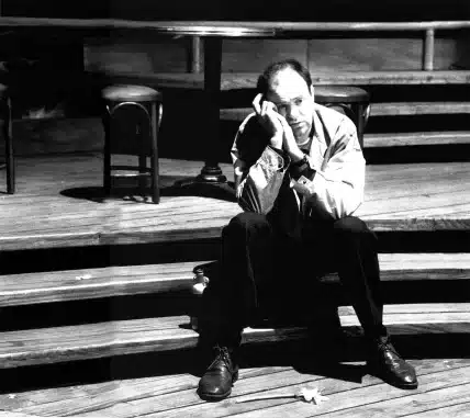 Jacques Bonnaffé dans INACCESSIBLES AMOURS, mise en scène Abbès Zahmani. Photo Marc Enguerand.