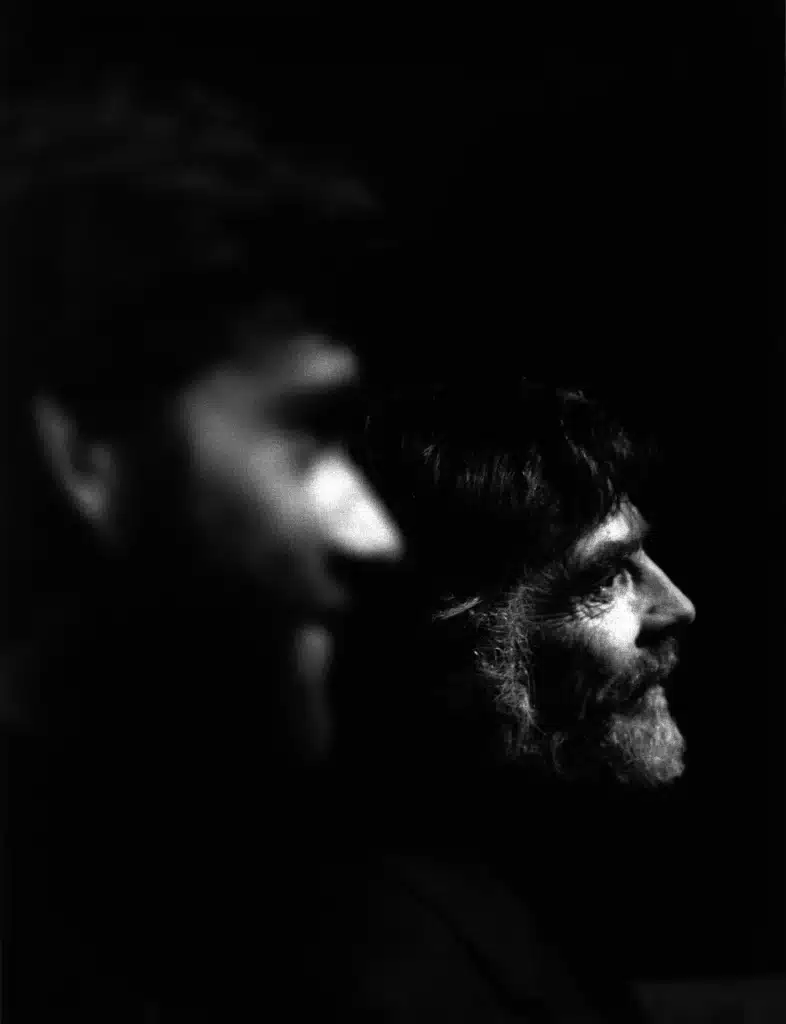 André Baeyens et André Leenaerts dans AMPHITRYON de Heinrich von Kleist, adaptation de Michèle Fabien, mise en scène Marc Liebens au Théâtre National, Bruxelles, 1991. Photo Marie-Françoise Plissart. 