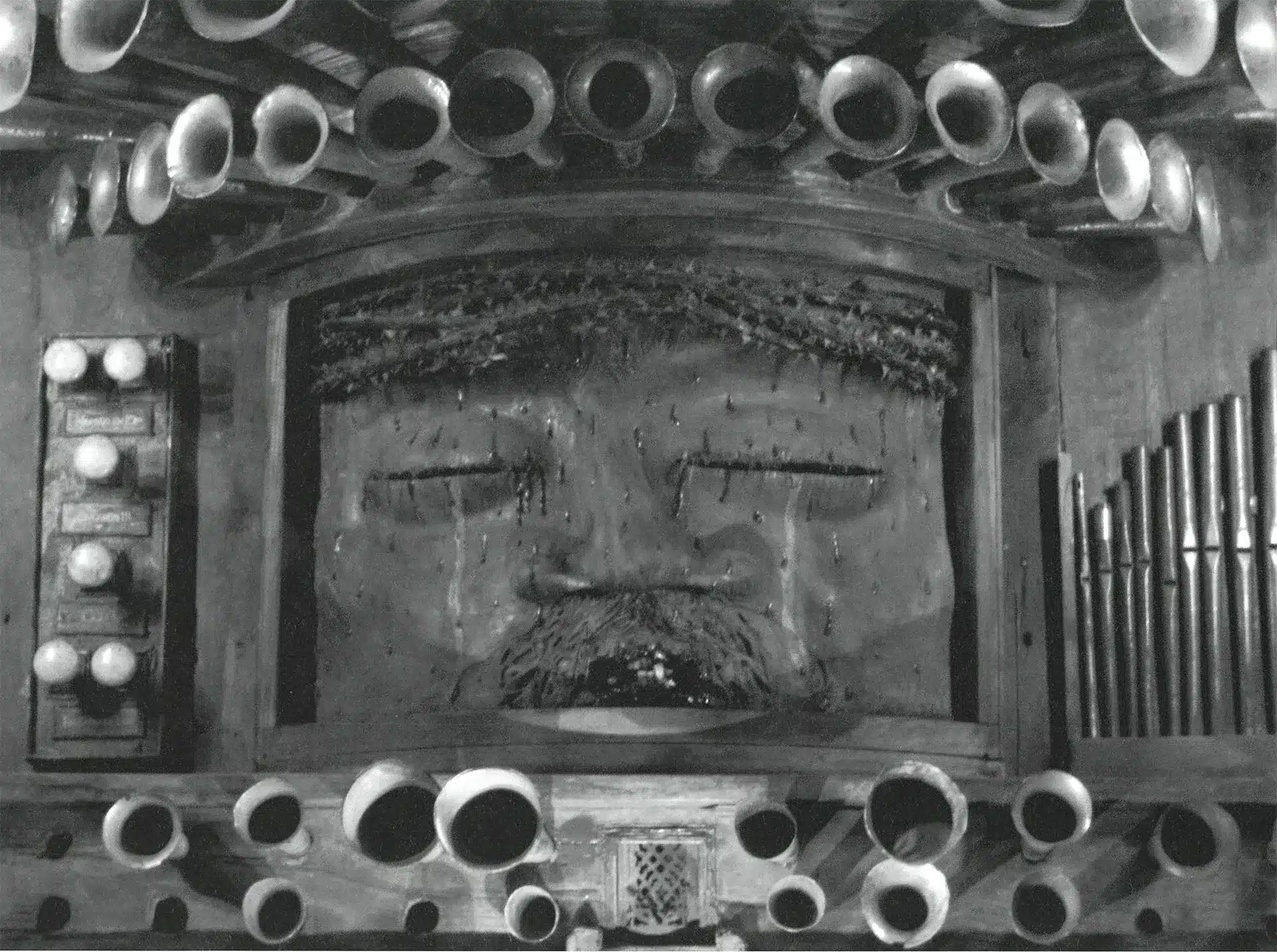 LACRIMI, installation des frères Quay, Riga.