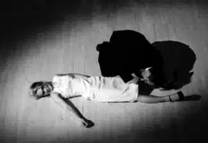 Magdalena Cielecka et Andrzej Chyra dans FESTEN d'après le film éponyme de Thomas Vinterberg et Mogens Rukov, mise en scène Grzegorz Jarzyna, Teatr Rozmaitosci de Varsovie, 200. Photo Stefan Okotowicz