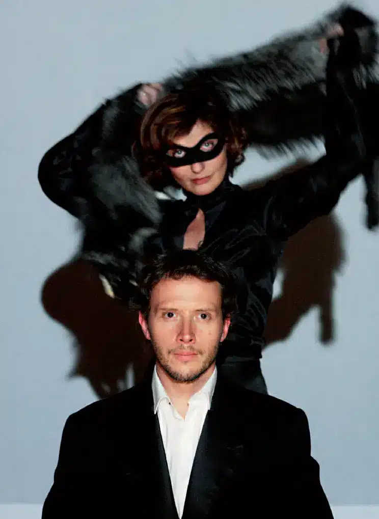 Valérie Lang et Andrej Deskur dans LA VÉNUS À LA FOURRURE, d’après Sacher-Masoch, adaptation et mise en scène Christine Letailleur, Festival Mettre en scène, TNB, Rennes, 2009. Photo Caroline Ablain.