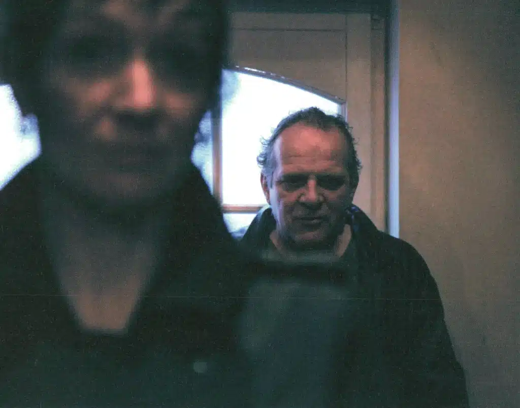 Anne Martinet et Philippe Morand dans LA MUSICA DEUXIÈME de Marguerite Duras, décor Vincent Lemaire et Philippe Sireuil, costumes, lumières et mise en scène Philippe Sireuil, Compagnie Phénix et Théâtre Vidy-Lausanne, 2009. Photo Lorenzo Chiandotto.