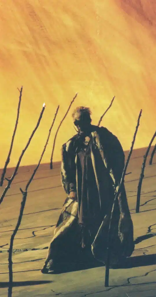 José Van Dam dans OEDIPE SUR LA ROUTE de Pierre Bartholomée, direction musicale Daniel Callegari, décor Vincent Lemaire, lumières et mise en scène Philippe Sireuil, Théâtre Royal de La Monnaie, 2003. Photo Jahan Jacobs.
