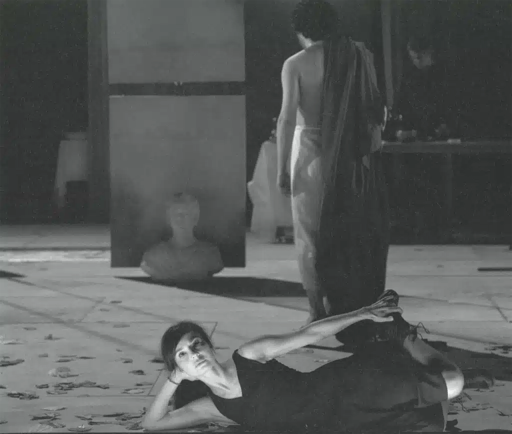 Marie Cariès, Nicolas Bouchaud et Stephen Bute! dans NOLI ME TANGERE, écrit et mis en scène par Jean-François Sivadier, Théâtre National de Bretagne, mars 2011. Photo Brigitte Enguerand.