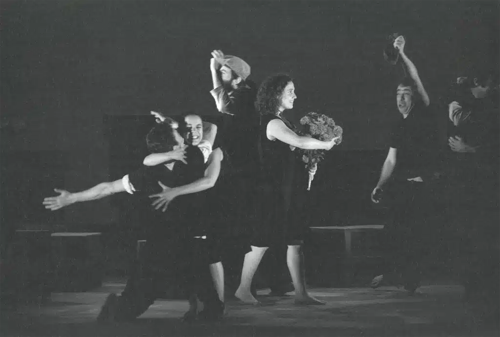 1974 Avec Emanuel Arada, Filipe Costa, Inés Mariana Moitas, Joâo Melo, Miguel Damiâo et Susana Madeira. Photo Susana Paiva.