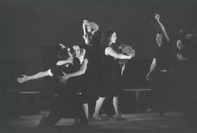 1974 Avec Emanuel Arada, Filipe Costa, Inés Mariana Moitas, Joâo Melo, Miguel Damiâo et Susana Madeira. Photo Susana Paiva.