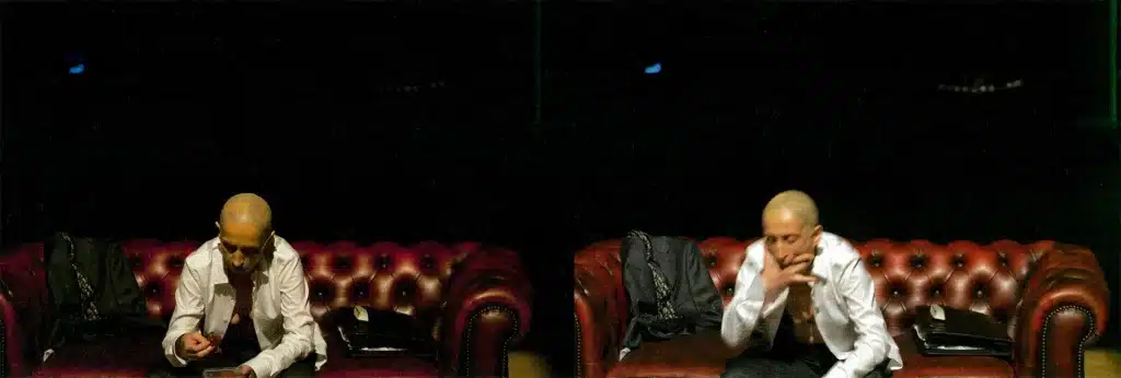 Małgorzata Hajewska et Ewa Sokoltowska (habilleuse) dans Contes africains d'après Shakespeare. Nowy Teatr, Varsovie, Théâtre de La Place, Liège, 2011.  Photos de répétition Marie-Françoise Plissard. 