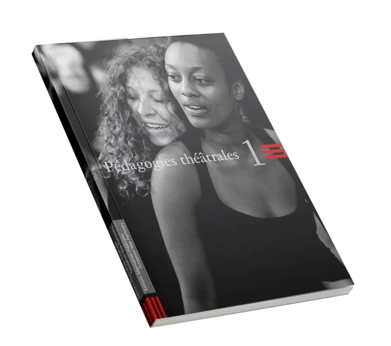 Pédagogies théâtrales Couverture du hors série 14 d'Alternatives théâtrales